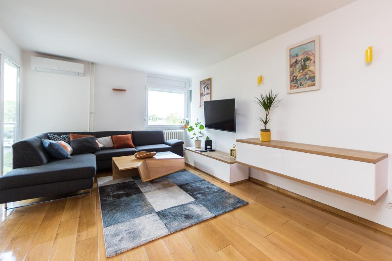 Apartman Bruna Self Check-In オシエク エクステリア 写真