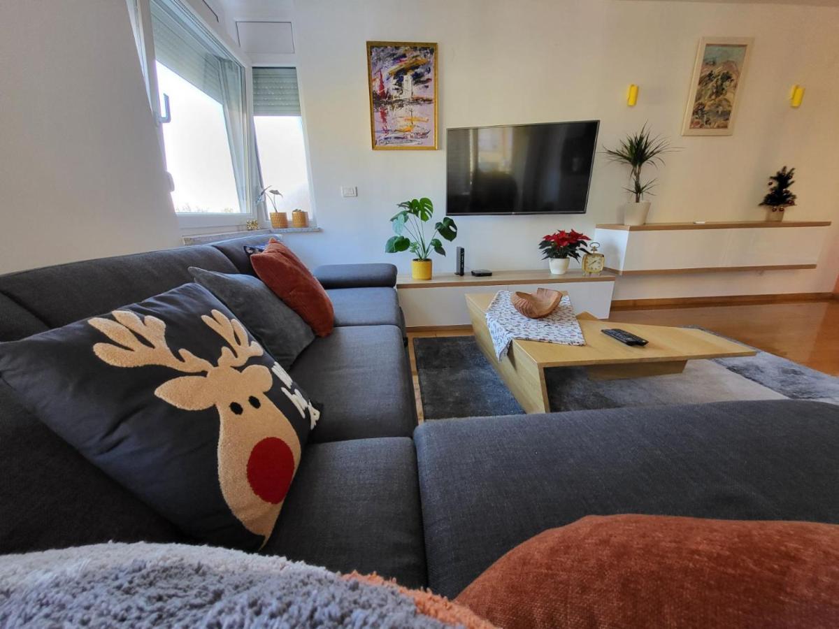 Apartman Bruna Self Check-In オシエク エクステリア 写真